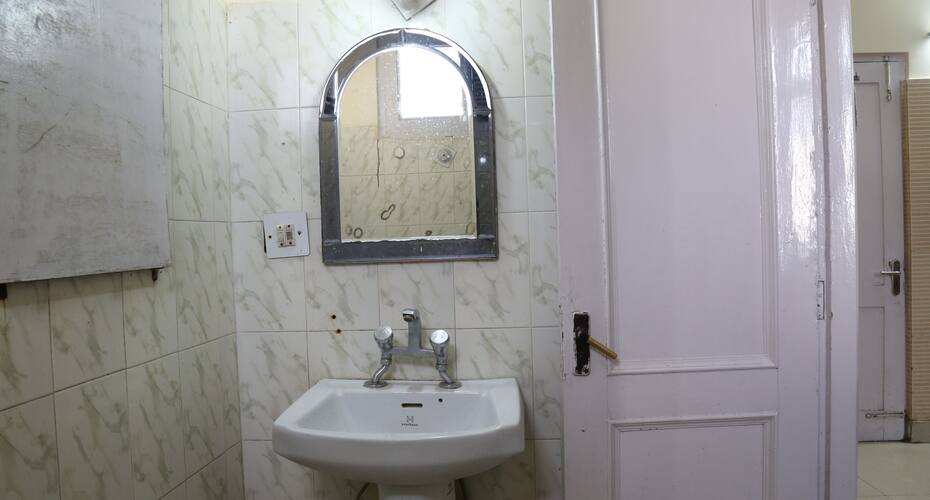 Hotel Maharani, Katra 4